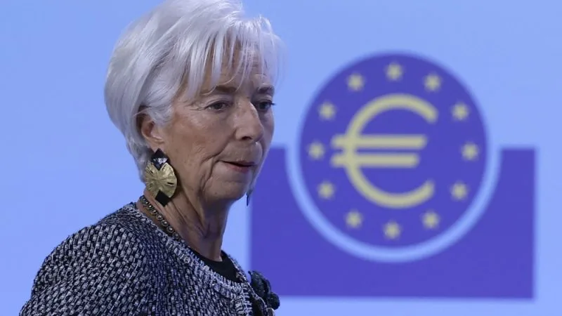 Le protectionnisme américain portera un « nouveau coup » à l’économie européenne, avertit Christine Lagarde