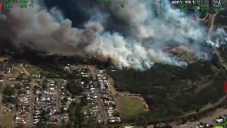 Emergency warnings downgraded for multiple bushfires in NSW Hunter region