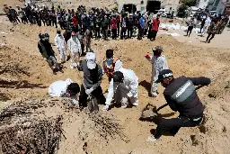 Guerre Israël-Hamas : après la découverte de fosses communes dans des hôpitaux, l’ONU réclame des enquêtes internationales indépendantes