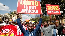 LGBTQ+ community in Kenya defies anti-gay protests – DW – 10/17/2023