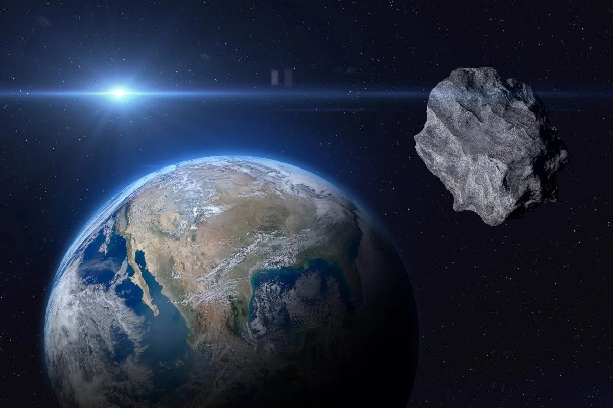 Risiko so hoch wie lange nicht: Neu entdeckter Asteroid könnte 2032 Erde treffen