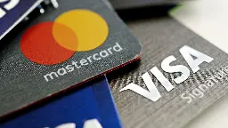 [HN] Credit card fee fight pits payment companies against retailers