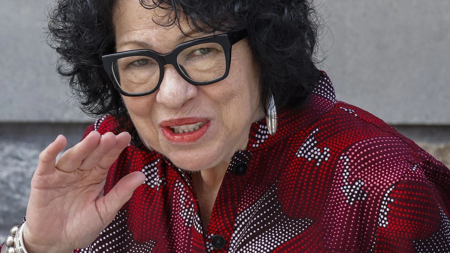 Justice Sotomayor renews her opposition to the court's ruling that ex-presidents have broad immunity