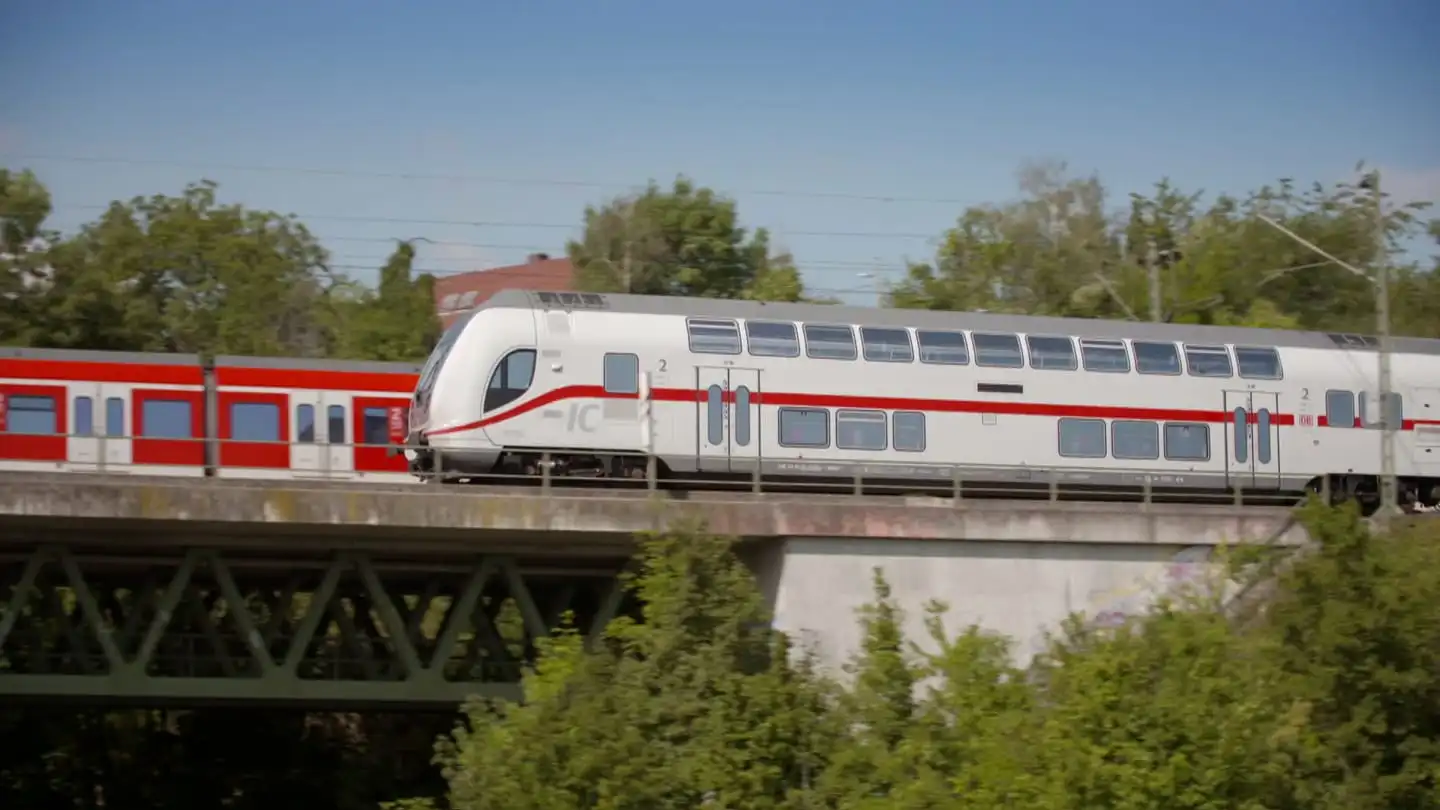 Stuttgart 21: Darf die Gäubahn von Stuttgart nach Zürich unterbrochen werden?