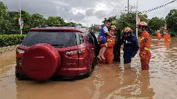 Über 700.000 Menschen betroffen: Taifun "Doksuri" erreicht China