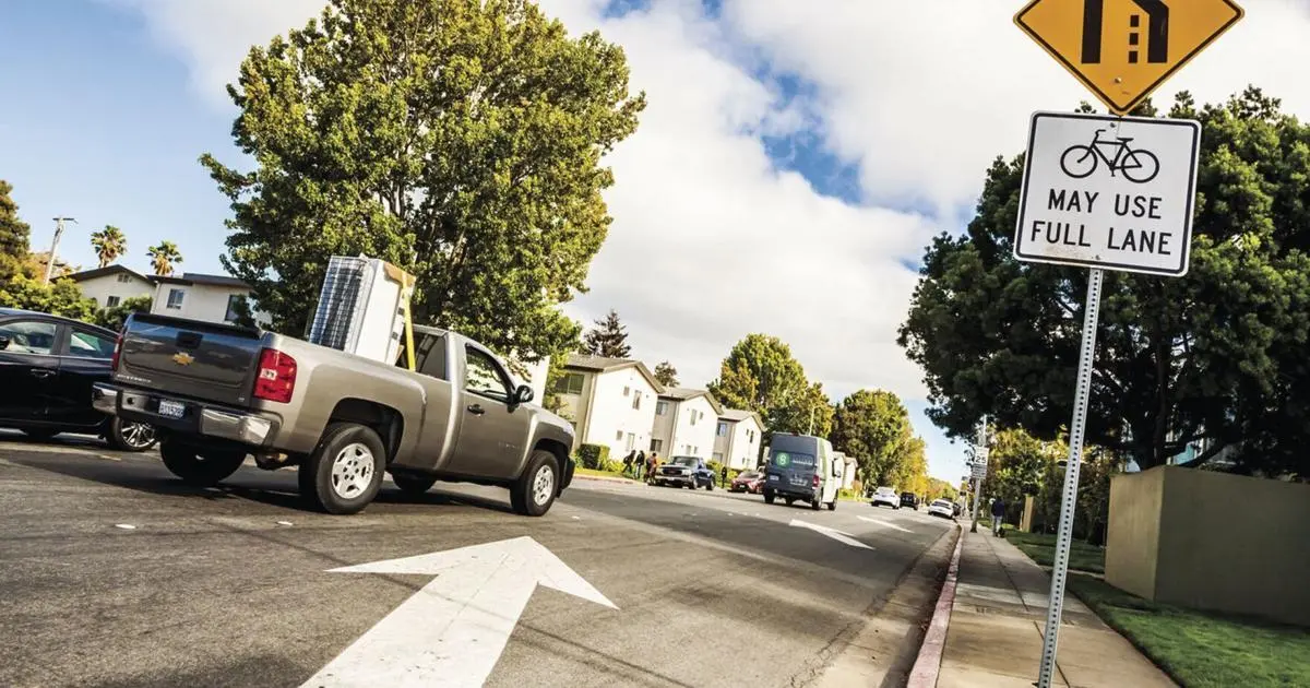 San Mateo moves to remove most of bike lanes