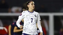 Morgan snaps 11-game USWNT goal drought with Dominican Republic penalty
