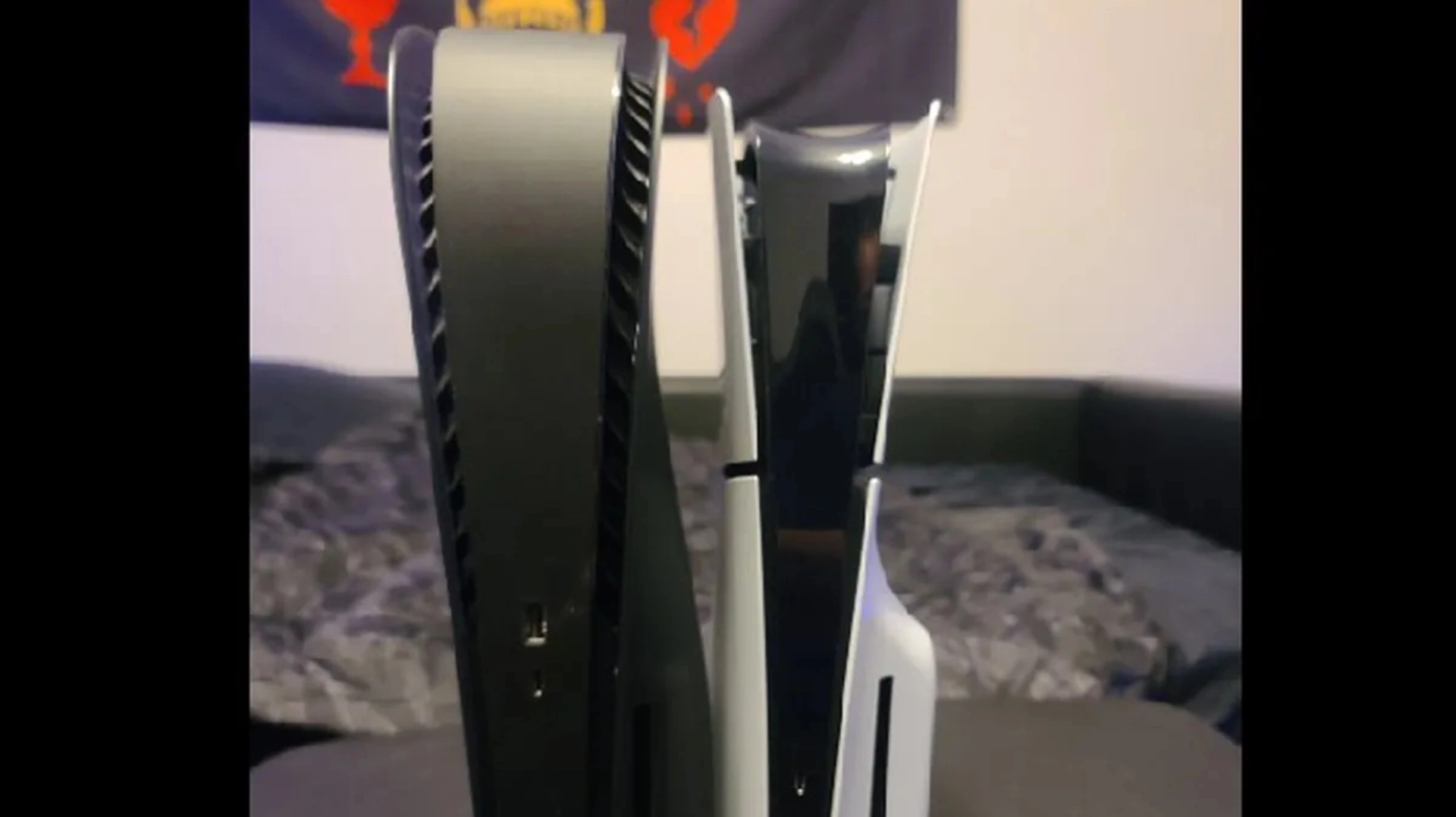 First real photos of PS5 Slim confirm disc drive needs internet connection