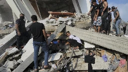 Israeli troops advance toward Gaza City as the Palestinian death toll rises above 9,000