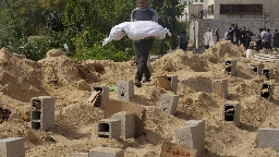 Mass graves, unclaimed bodies and overcrowded cemeteries. The war robs Gaza of funeral rites