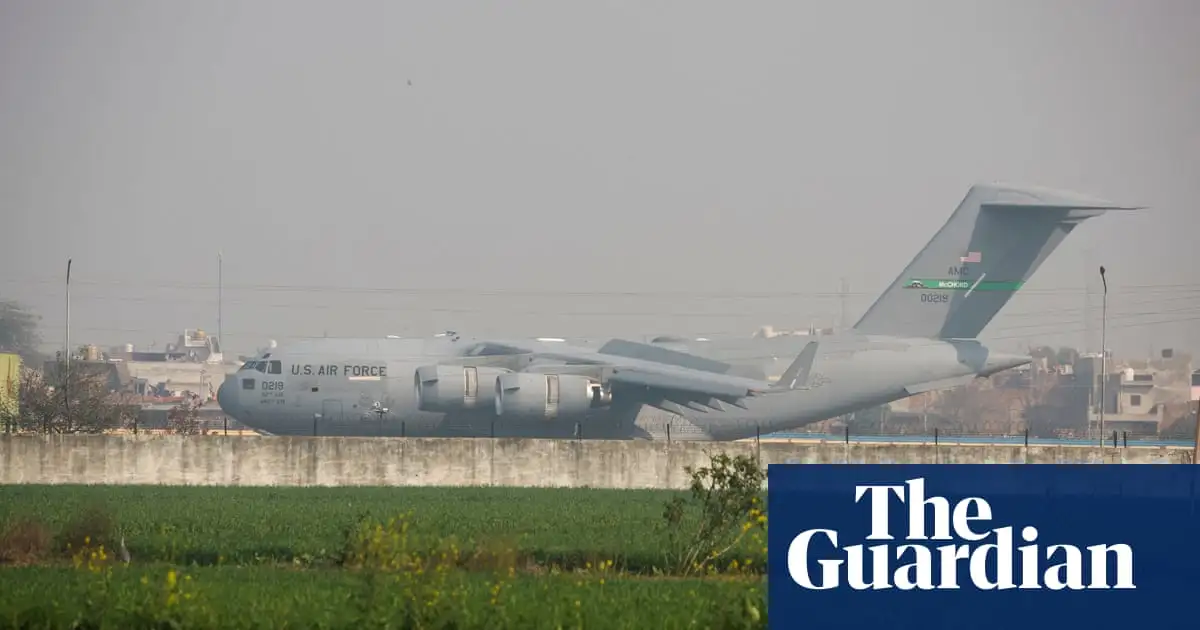 US military aircraft transports 104 deported people to India