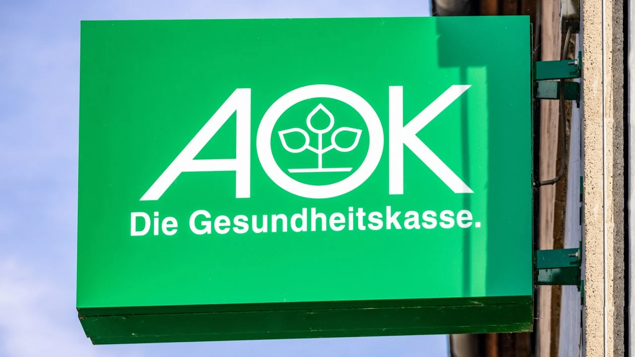 AOK Bremen/Bremerhaven erhöht Krankenkassen-Zusatzbeitrag deutlich - buten un binnen