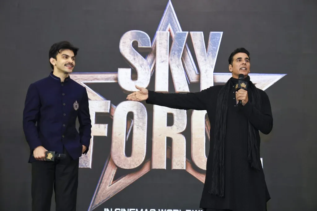 Sky Force Earns ₹153 Million First Day : Domestic Box Office