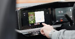 Android Auto will soon stop working on older devices