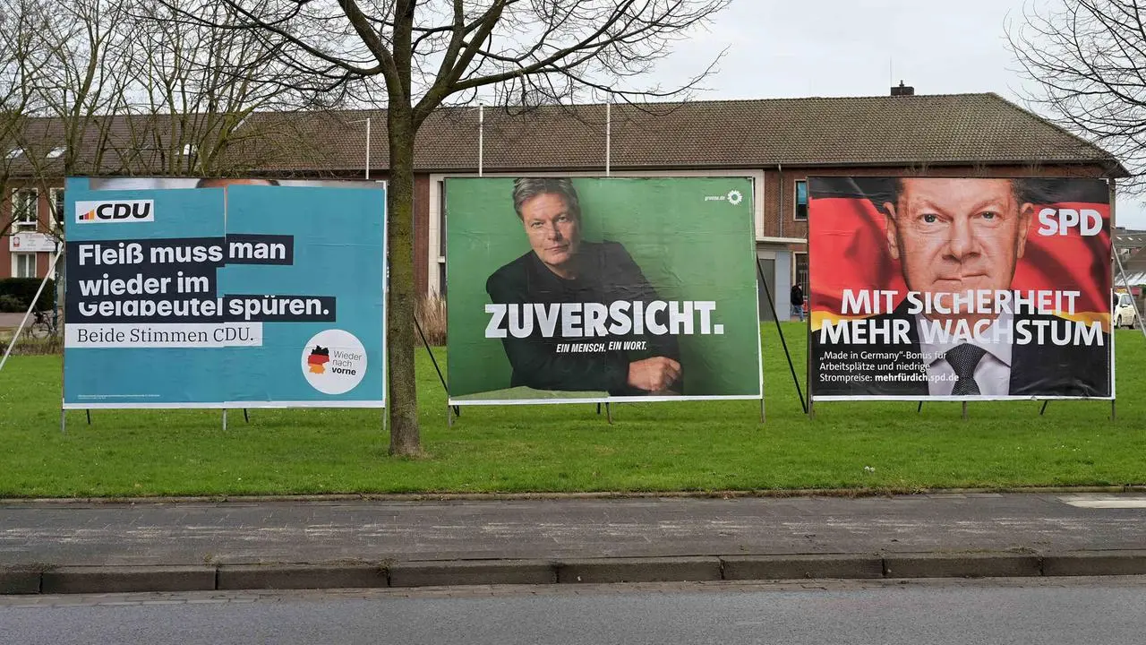 Bundestagswahl 2025: Merz in München, Scholz in Potsdam