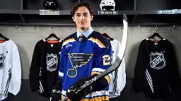 Dvorsky signs 3-year entry-level contract | St. Louis Blues