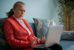 Studie zu den USA: Ältere Frauen verbreiten besonders viel Desinformation