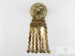 Chimu gold earring, modern-day Peru, 14th-16th century AD