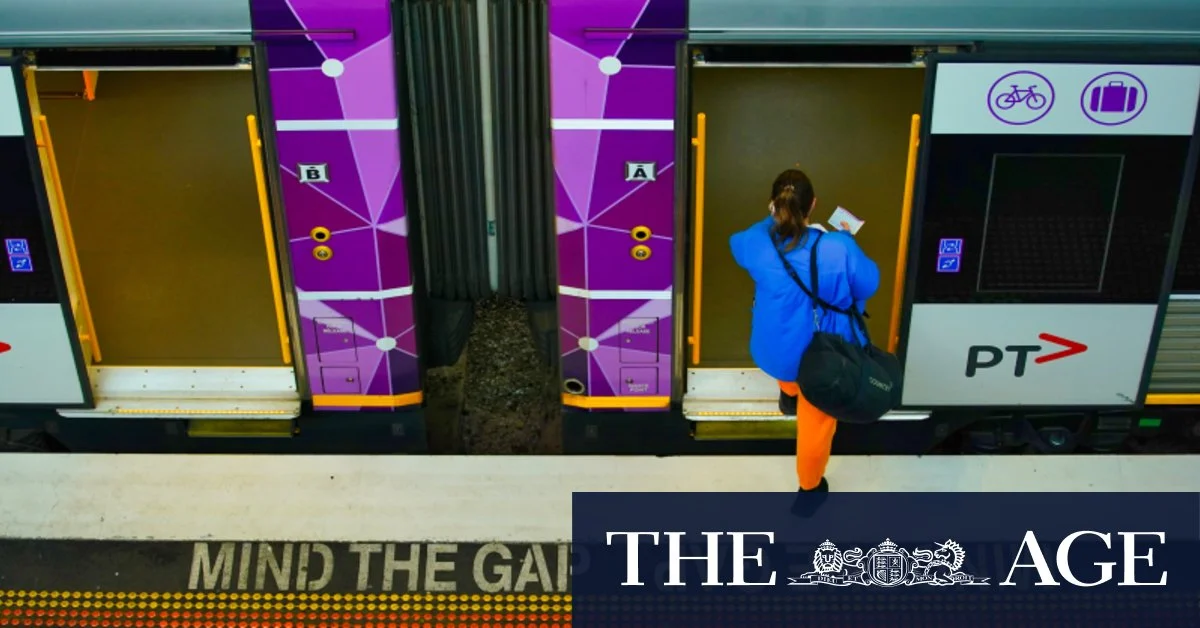 V/Line threatened with 48-hour strikes as pay talks heat up