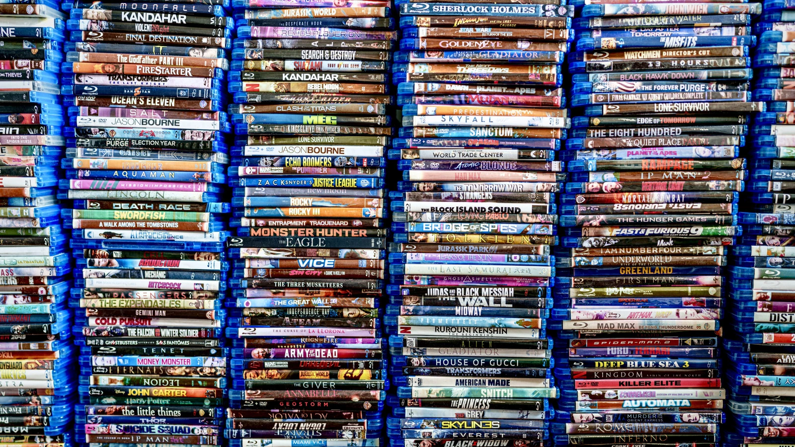 The Future Of Blu-Ray Is Looking Bleak (And That's A Bad Thing For Everyone) - SlashGear