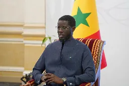 Sénégal : le président dissout l’Assemblée et convoque des législatives en novembre