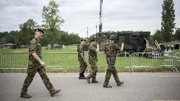 Swiss army chief wants to refocus on defence