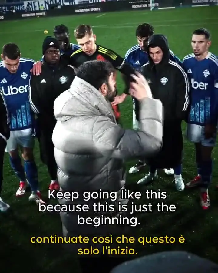 Watch Como1907 - 🎙️ @cesc4official speaking to the team at the end of the match against Atalanta.   Semm Cumasch ⚪️🔵 | Streamable