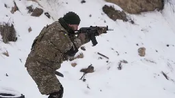 Russians join Ukrainian battalion to fight against their own country