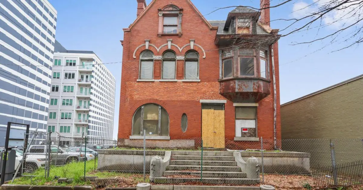 Investors: Atlanta's 'oldest mansion' to become 'most sought-after Airbnb'