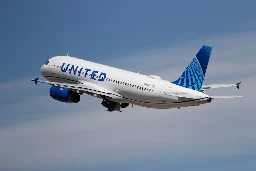 United plane departing from SFO lands in Oregon with missing panel