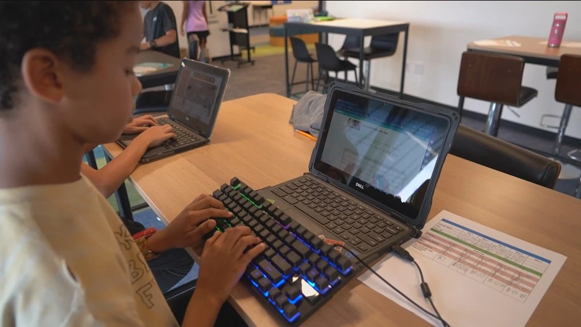 'We don't have teachers' | This Austin private school lets AI teach core subjects