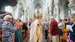 Visite du Pape François : un Belge sur deux se considère catholique mais la pratique est en chute libre