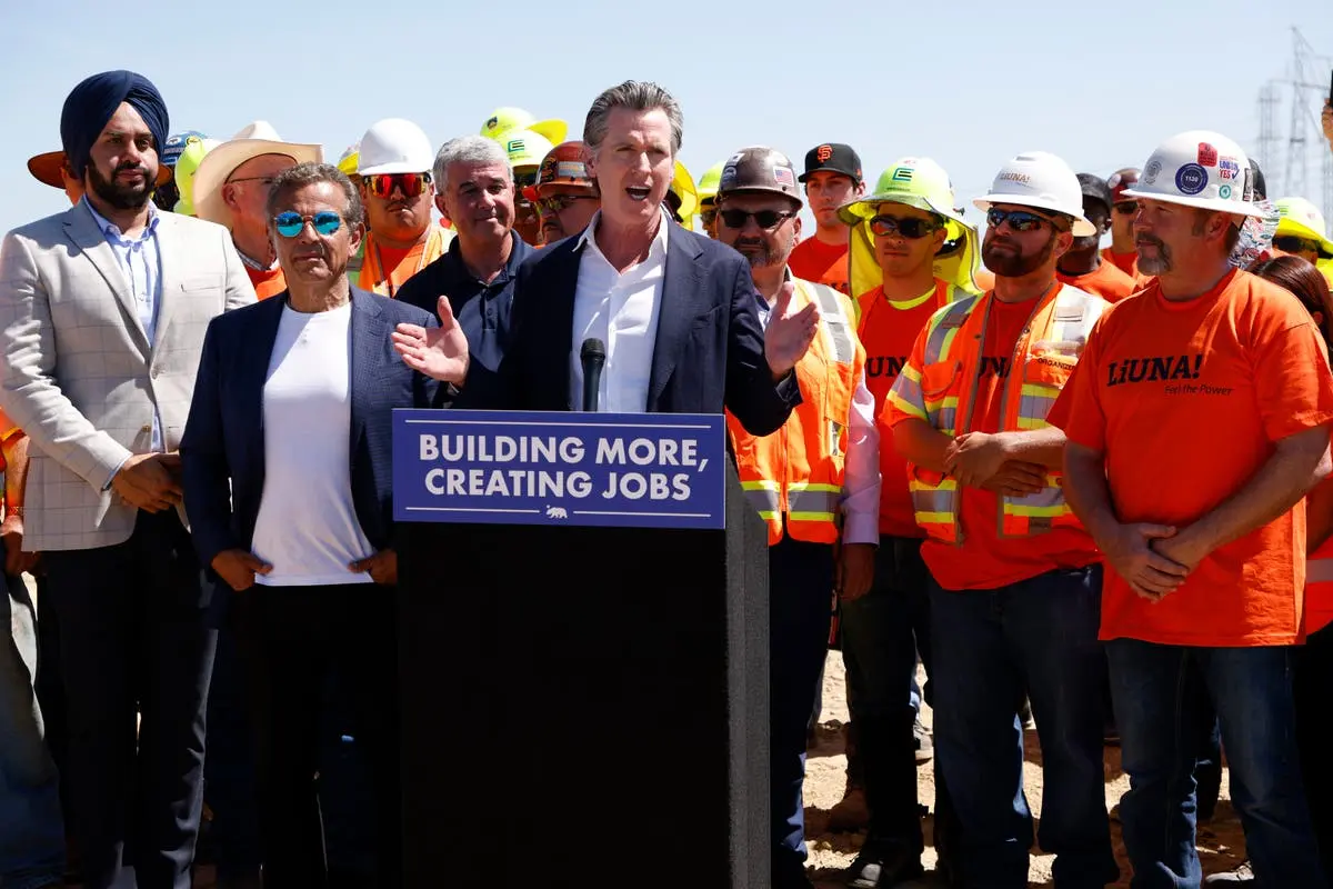 Newsom urges DoJ to investigate ‘unconscionable’ transportation of migrants