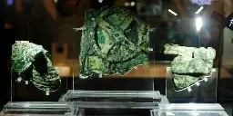 New study provides new evidence that the Antikythera mechanism was used to track the Greek lunar year