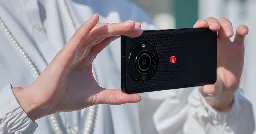 Leica's Leitz Phone 3 Pairs Big Sensor with New Modes, but is Japan-Only