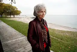 Why Alice Munro’s Biographer Left Her Daughter’s Abuse Out of His Book | The Walrus