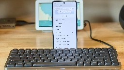 Android 15 makes physical keyboards easier to use