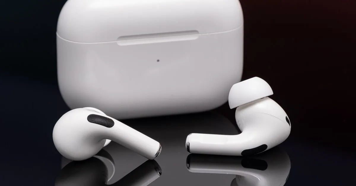 Apple is switching the AirPods Pro charging case to USB-C