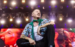 Macklemore Dares Others to Stand Up for Palestine