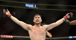 Darren Till won’t fight ‘big dumbo’ Mike Perry in BKFC, says bare-knuckle is ‘when you’re coming to the end’