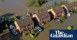 Growing proportion of England’s flood defences in disrepair, analysis finds