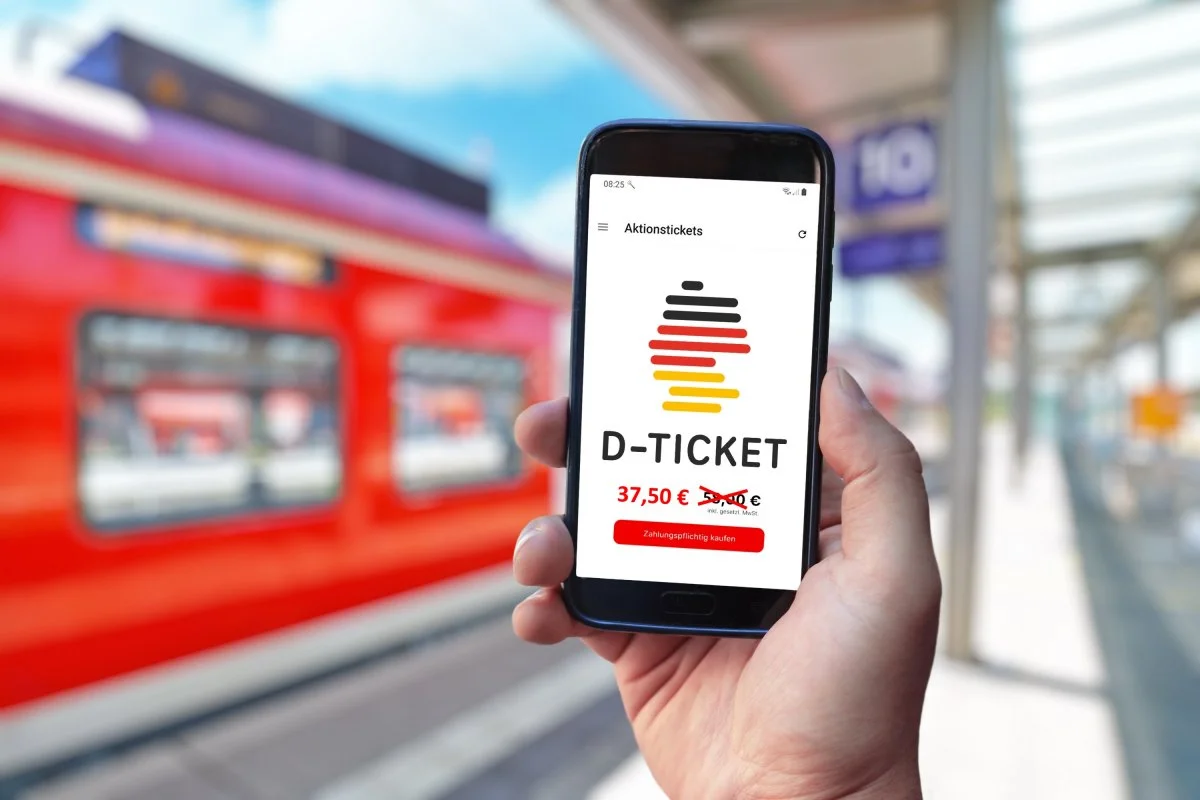 Deutschlandticket: Fahrkartenshop fliegt auf, Kunden werden zu Schwarzfahrern