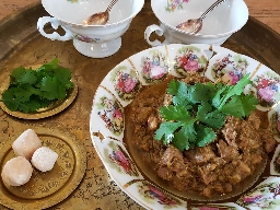 Cooking from clay tablets: Babylonian lamb stew - Historical Cooking Classes