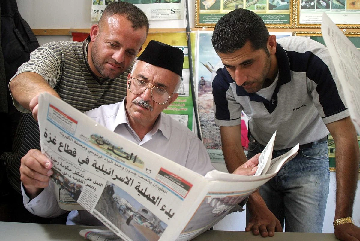 The Arabic media on Israel’s crisis: Don’t interfere with its implosion