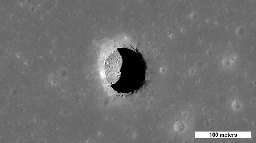 Eine zugängliche Lavahöhle auf dem Mond