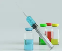 Βρετανία: Ξεκινά ο εμβολιασμός για χιλιάδες καρκινοπαθείς - Στιγμή ορόσημο στον αγώνα κατά της επάρατης νόσου