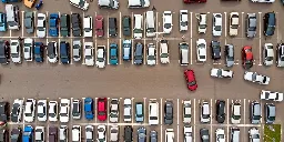 Wie parkende Autos die Hitze in der Stadt verstärken