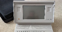 An Apple district manager's Macintosh Portable in 1989-91 (featuring GEIS AppleLink and a look at System 7.0 alpha)