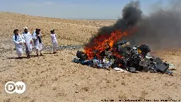Afghanistan: Taliban burn musical instruments – DW – 07/30/2023