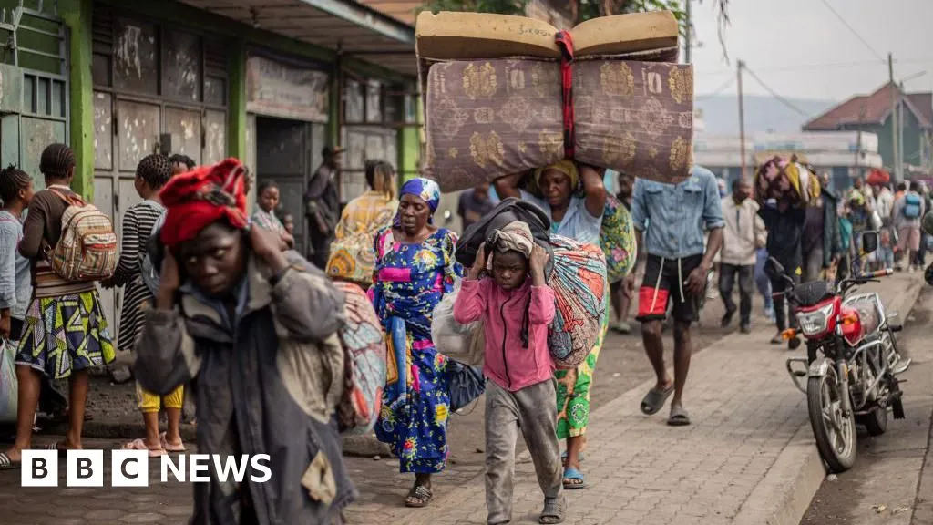 DR Congo: Thousands flee as M23 rebels close in on key city of Goma